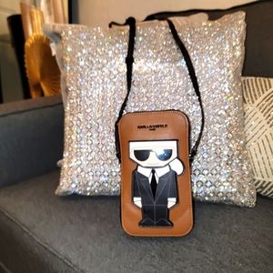 KarlLagerfeld (Paris) cross body bag